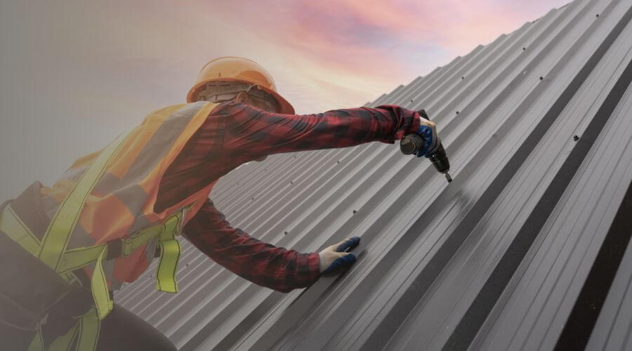 Expert flood damage restoration services in Williamson, WV